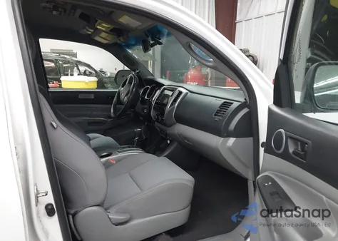 2012 Toyota Tacoma Prerunner V6 from USA, damaged, VIN 3TMJU4GNXCM128801